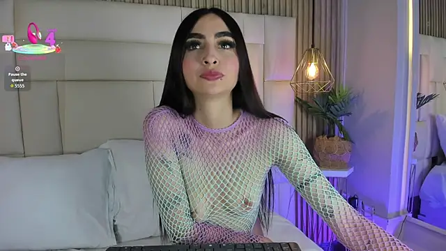 Martina Gracex online show from July 15, 2026, 5:51 pm