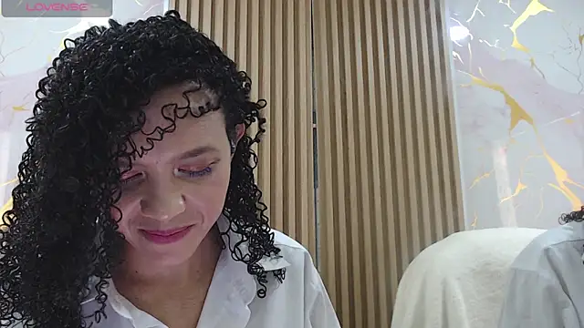 Jazlin Sg online show from May 30, 2026, 1:52 pm