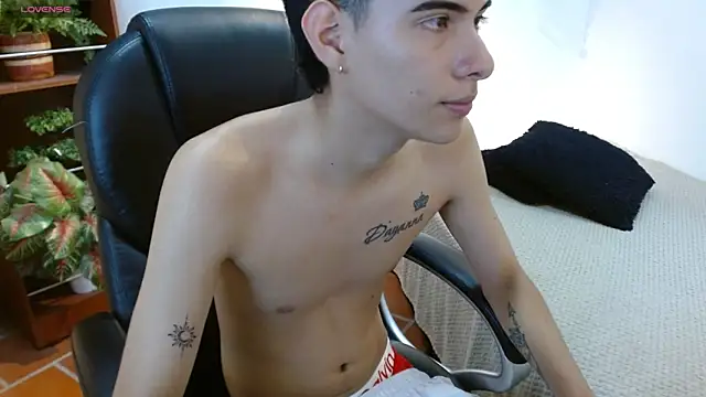 Snapshot of mateo_daza chatting on May 9, 2026, 9:31 pm mateo daza online show from May 9, 2026, 9:31 pm