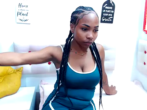 whitneynaugthyxxxx online show from May 9, 2026, 2:00 pm