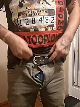 Texasboi3300 online show from July 18, 2026, 6:50 am