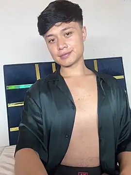 Snapshot of Toyboyy16 chatting on May 12, 2026, 3:14 am Toyboyy16 online show from May 12, 2026, 3:14 am