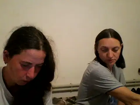 Snapshot of DanicaFey chatting on May 19, 2026, 6:47 pm DanicaFey online show from May 19, 2026, 6:47 pm