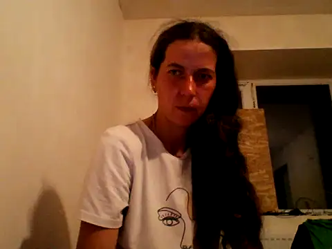 Snapshot of DanicaFey chatting on May 22, 2026, 6:24 pm DanicaFey online show from May 22, 2026, 6:24 pm