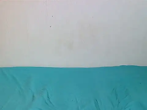 Snapshot of ThickPreshh chatting on May 9, 2026, 6:46 pm ThickPreshh online show from May 9, 2026, 6:46 pm