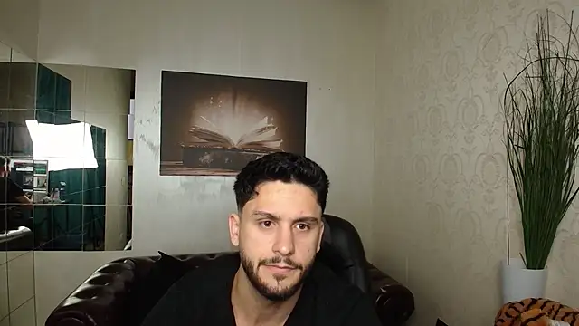 TroyWadee online show from May 22, 2026, 4:30 am