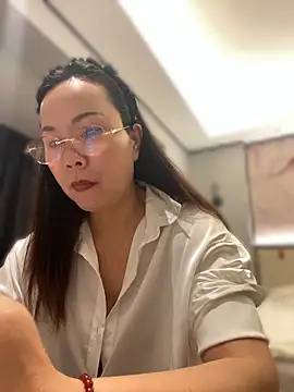xiaoyun-10 online show from June 4, 2026, 2:56 pm