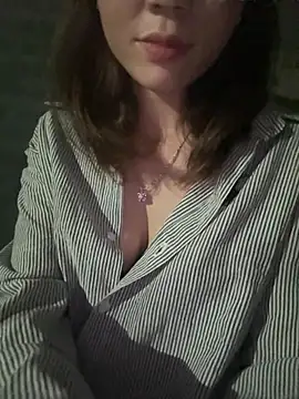 duby006 online show from June 4, 2026, 2:23 pm