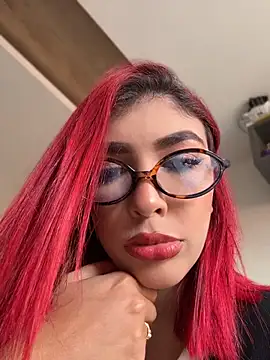 Alana2916 online show from July 22, 2026, 4:21 pm