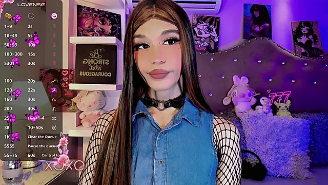 Snapshot of Megaan_Dolll chatting on May 19, 2026, 1:56 am Megaan Dolll online show from May 19, 2026, 1:56 am