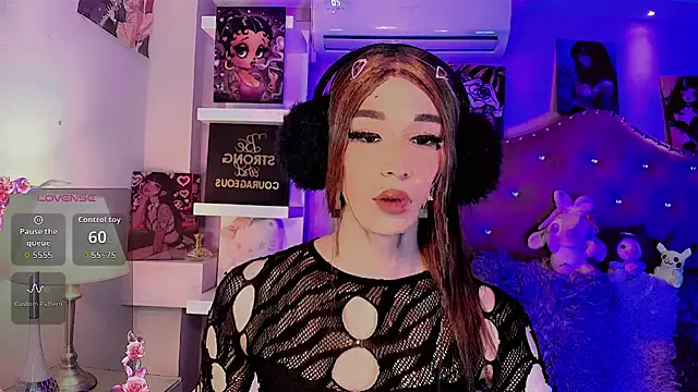 Snapshot of Megaan_Dolll chatting on May 19, 2026, 8:26 pm Megaan Dolll online show from May 19, 2026, 8:26 pm
