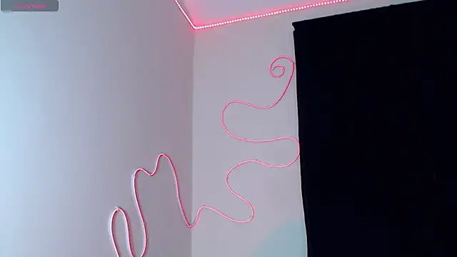 Snapshot of everlin_01 chatting on May 13, 2026, 7:55 pm everlin 01 online show from May 13, 2026, 7:55 pm