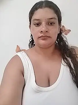 Snapshot of Mara_lopez21 chatting on May 15, 2026, 7:10 pm Mara lopez21 online show from May 15, 2026, 7:10 pm
