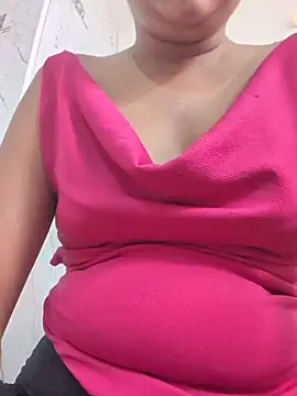 Snapshot of Simi-Babe chatting on July 27, 2026, 10:00 am Simi-Babe online show from July 27, 2026, 10:00 am