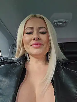 MILFBARBY online show from February 15, 2026, 8:24 am