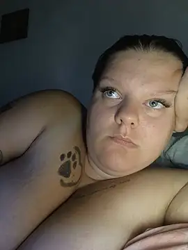BadMommyyyyy online show from July 10, 2026, 7:01 am