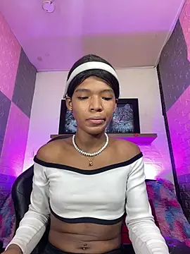 Liss Love1 online show from July 23, 2026, 3:37 am