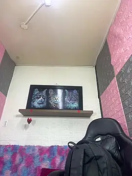 Liss Love1 online show from July 25, 2026, 3:48 am
