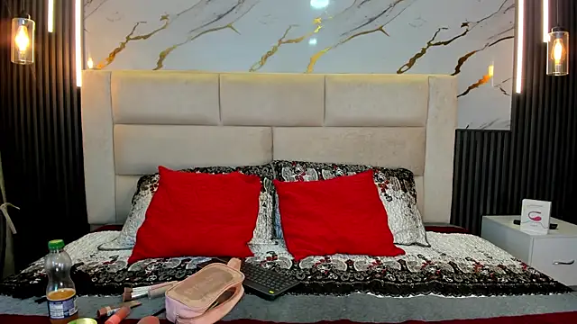 ViolettGracee online show from July 28, 2026, 10:53 pm