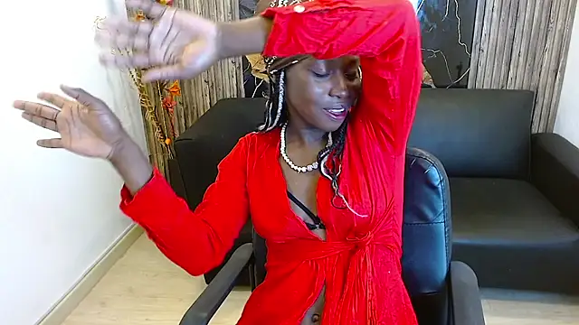 Snapshot of luna_bella160920 chatting on May 13, 2026, 7:33 pm luna bella160920 online show from May 13, 2026, 7:33 pm
