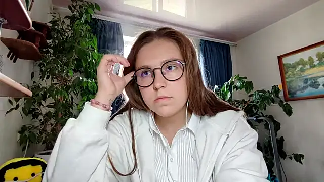 Snapshot of DainaCampagnini chatting on June 10, 2026, 2:27 pm DainaCampagnini online show from June 10, 2026, 2:27 pm