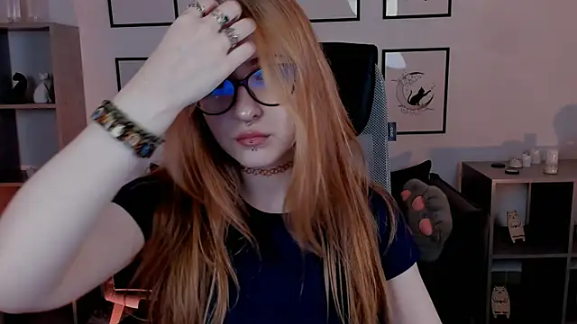 lanafitch online show from May 17, 2026, 10:33 am