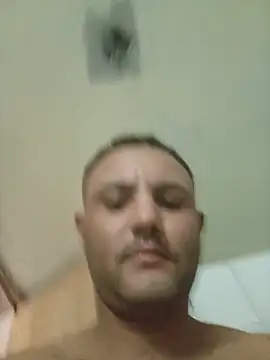 Snapshot of Helio0 chatting on July 8, 2026, 5:39 pm Helio0 online show from July 8, 2026, 5:39 pm