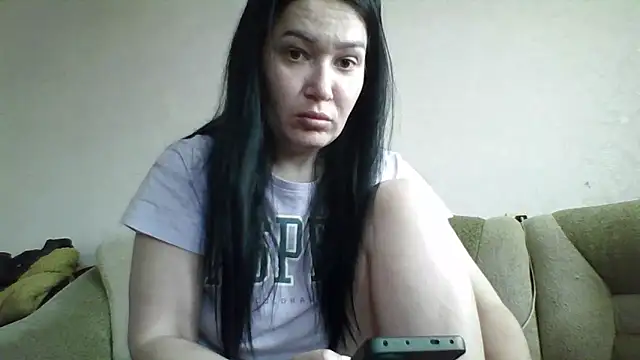 Snapshot of LindaDoll200 chatting on May 11, 2026, 10:32 am LindaDoll200 online show from May 11, 2026, 10:32 am
