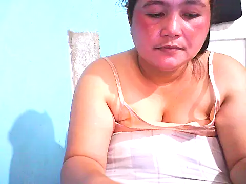 xsweetlover69x online show from July 25, 2026, 5:38 am