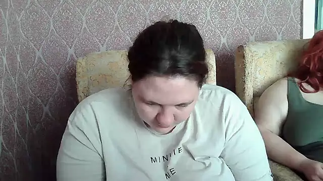 Snapshot of TiffanyLenee chatting on May 25, 2026, 9:59 am TiffanyLenee online show from May 25, 2026, 9:59 am
