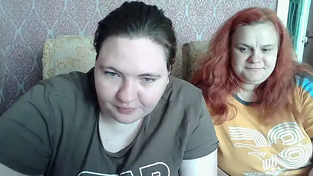 Snapshot of TiffanyLenee chatting on June 2, 2026, 10:39 am TiffanyLenee online show from June 2, 2026, 10:39 am