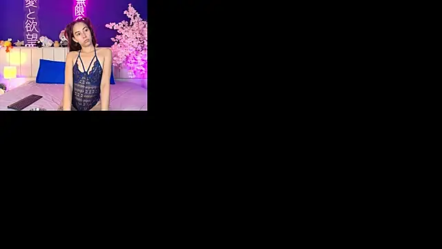 Snapshot of Catelella chatting on May 19, 2026, 12:22 pm Catelella online show from May 19, 2026, 12:22 pm