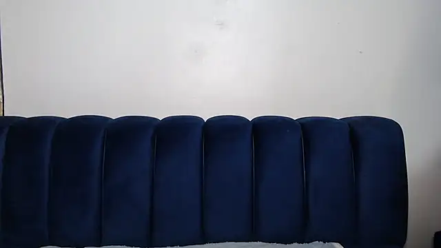 Youngling05 online show from July 13, 2026, 6:16 am