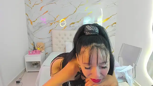 Snapshot of vanessa__castro chatting on May 20, 2026, 3:13 am vanessa castro online show from May 20, 2026, 3:13 am