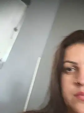 Snapshot of sweet_milenaa chatting on May 25, 2026, 4:24 pm sweet milenaa online show from May 25, 2026, 4:24 pm