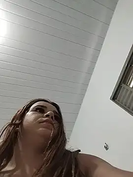 Evellynsexy online show from July 27, 2026, 5:31 pm
