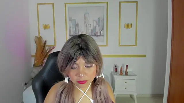 Snapshot of zully28_x chatting on May 13, 2026, 12:46 pm zully28 x online show from May 13, 2026, 12:46 pm