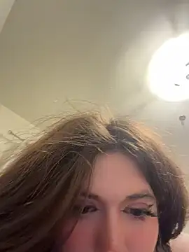 cutypiefull online show from July 28, 2026, 1:34 am
