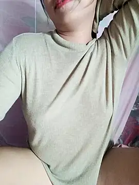  YouAreMySunShine  online show from July 26, 2026, 10:27 pm
