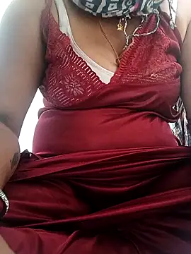 Cut lady234 online show from May 19, 2026, 2:07 am