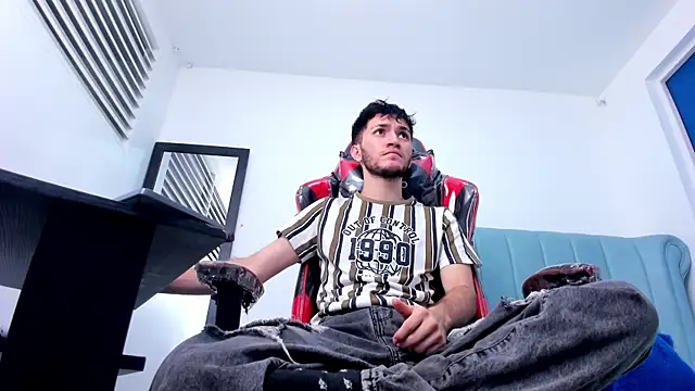 kavencastro online show from July 21, 2026, 12:07 pm