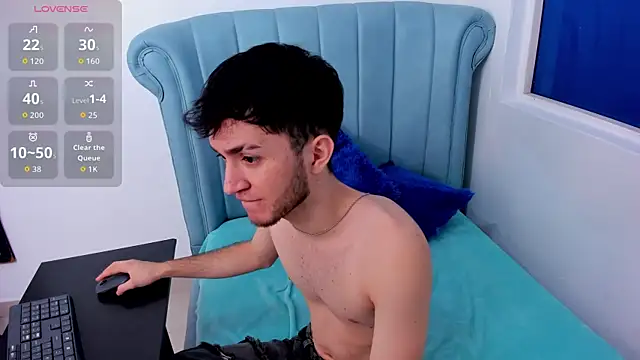 kavencastro online show from July 27, 2026, 1:07 pm