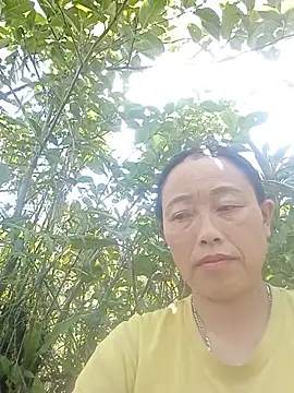 lili anhh online show from May 14, 2026, 5:25 am