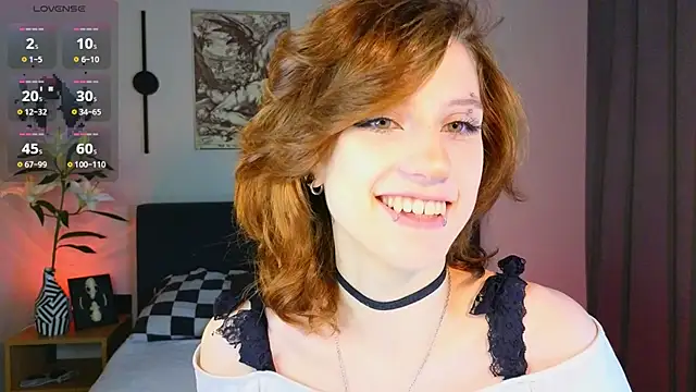 Snapshot of vampi_queen chatting on July 18, 2026, 7:39 pm vampi queen online show from July 18, 2026, 7:39 pm