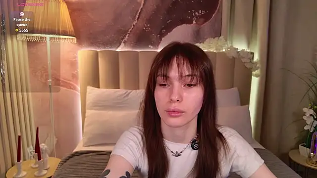 Snapshot of Mili_Joy chatting on May 18, 2026, 7:41 pm Mili Joy online show from May 18, 2026, 7:41 pm