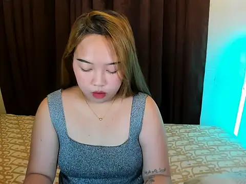 Snapshot of Anne_licous chatting on May 30, 2026, 2:41 am Anne licous online show from May 30, 2026, 2:41 am