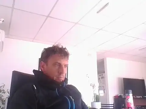 Snapshot of sebasevi chatting on May 19, 2026, 2:12 pm sebasevi online show from May 19, 2026, 2:12 pm