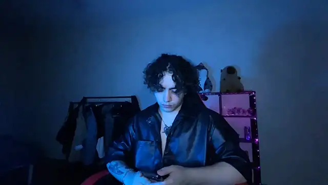 Snapshot of _ELIGOS_ chatting on June 12, 2026, 7:57 pm ELIGOS online show from June 12, 2026, 7:57 pm