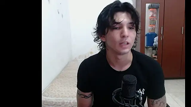Snapshot of Archangel__ chatting on May 17, 2026, 1:14 am Archangel online show from May 17, 2026, 1:14 am