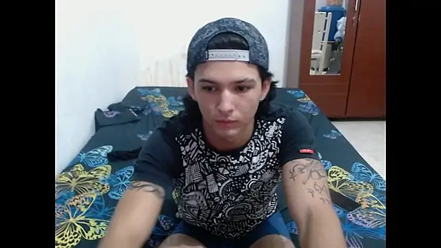 Snapshot of Archangel__ chatting on May 25, 2026, 8:20 am Archangel online show from May 25, 2026, 8:20 am